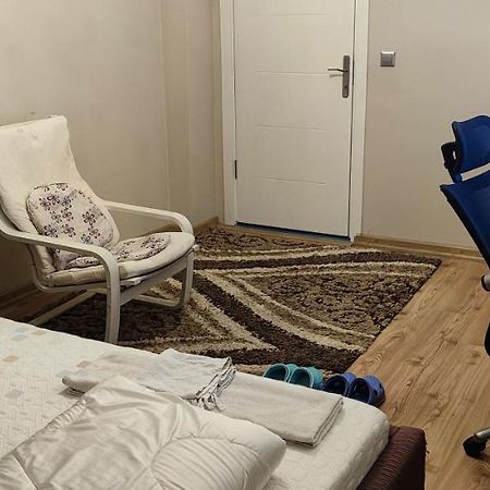 Neighbor Airport Apartment Arnavutkoy Eksteriør billede