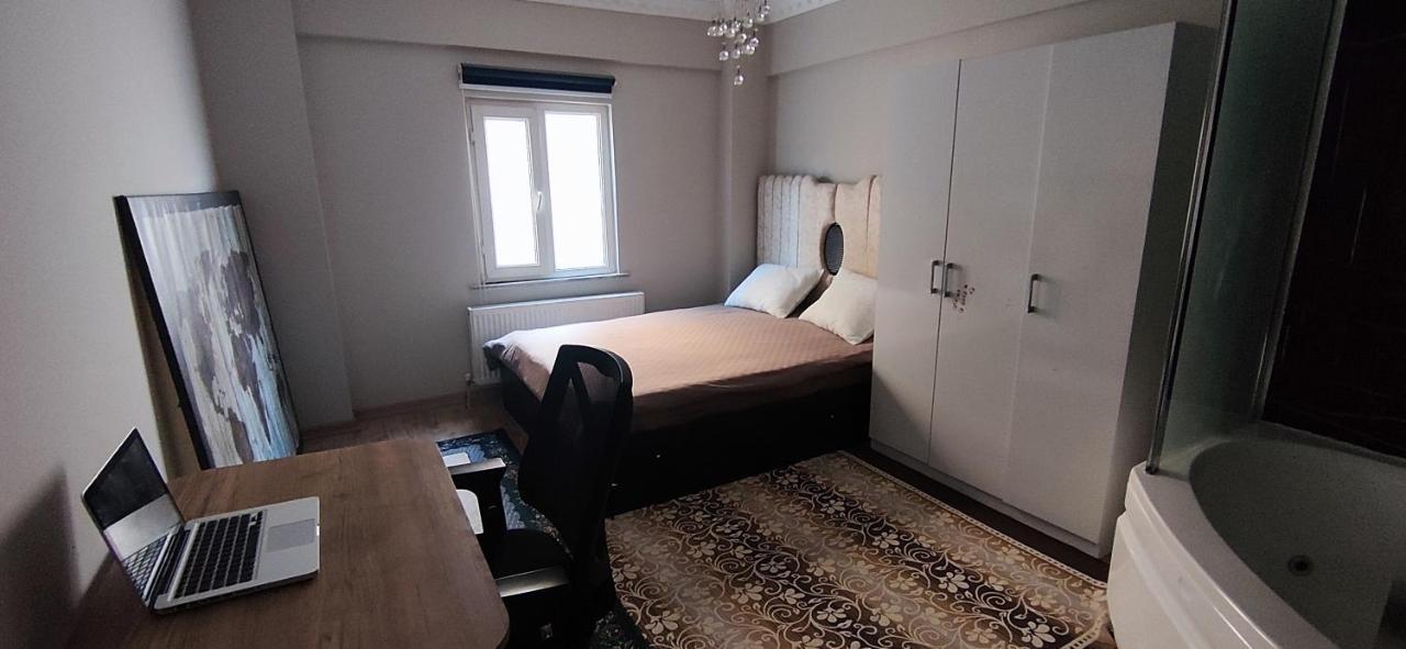 Neighbor Airport Apartment Arnavutkoy Eksteriør billede